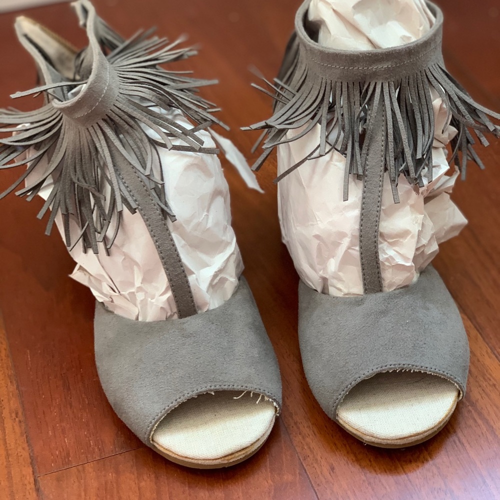 Joyfolie Sandals
